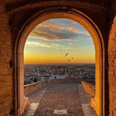 B&B Smart-house Rent-rooms Free Parking 3*