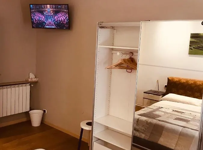 Smart-house Rent-rooms Free Parking B&B 베르가모