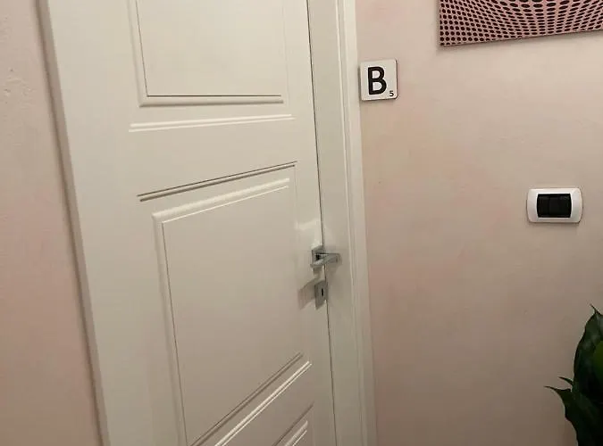 Smart-house Rent-rooms Free Parking 3*