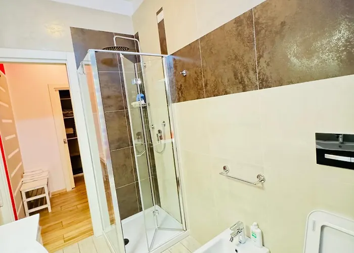 Smart-house Rent-rooms Free Parking 3* 베르가모