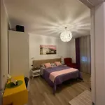 Smart-house-central-rent-rooms-free-parking Bed & Breakfast 4*