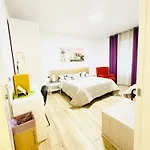 Smart-house-central-rent-rooms-free-parking Bergamo
