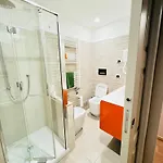 Smart-house-central-rent-rooms-free-parking 4*