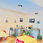 Bed & Breakfast Smart-house-central-rent-rooms-free-parking 4*