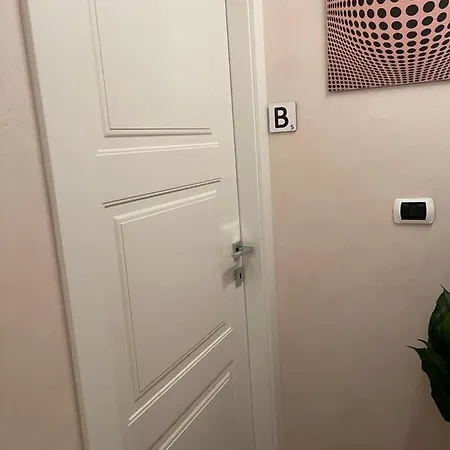 Smart-house-central-rent-rooms 4*