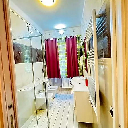 Smart-house-central-rent-rooms 4* Bergamo