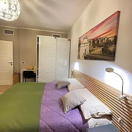 Smart-house-central-rent-rooms Bed & Breakfast 4*