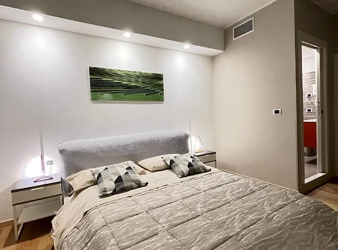 Smart-house Rent-rooms Free Parking 3*